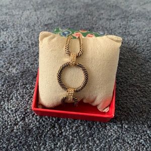 ✨NWT - Goldtone Bracelet✨